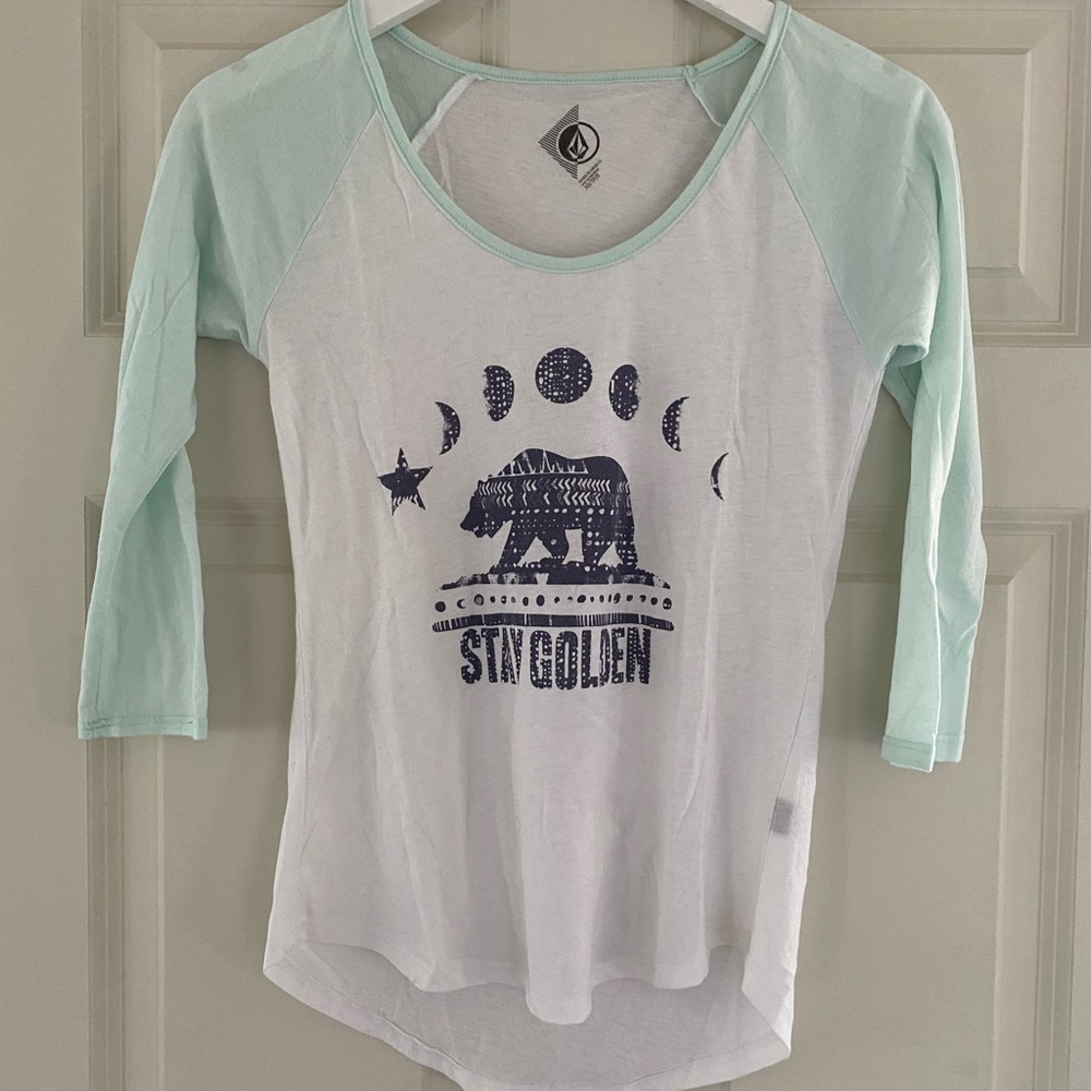Volcom top